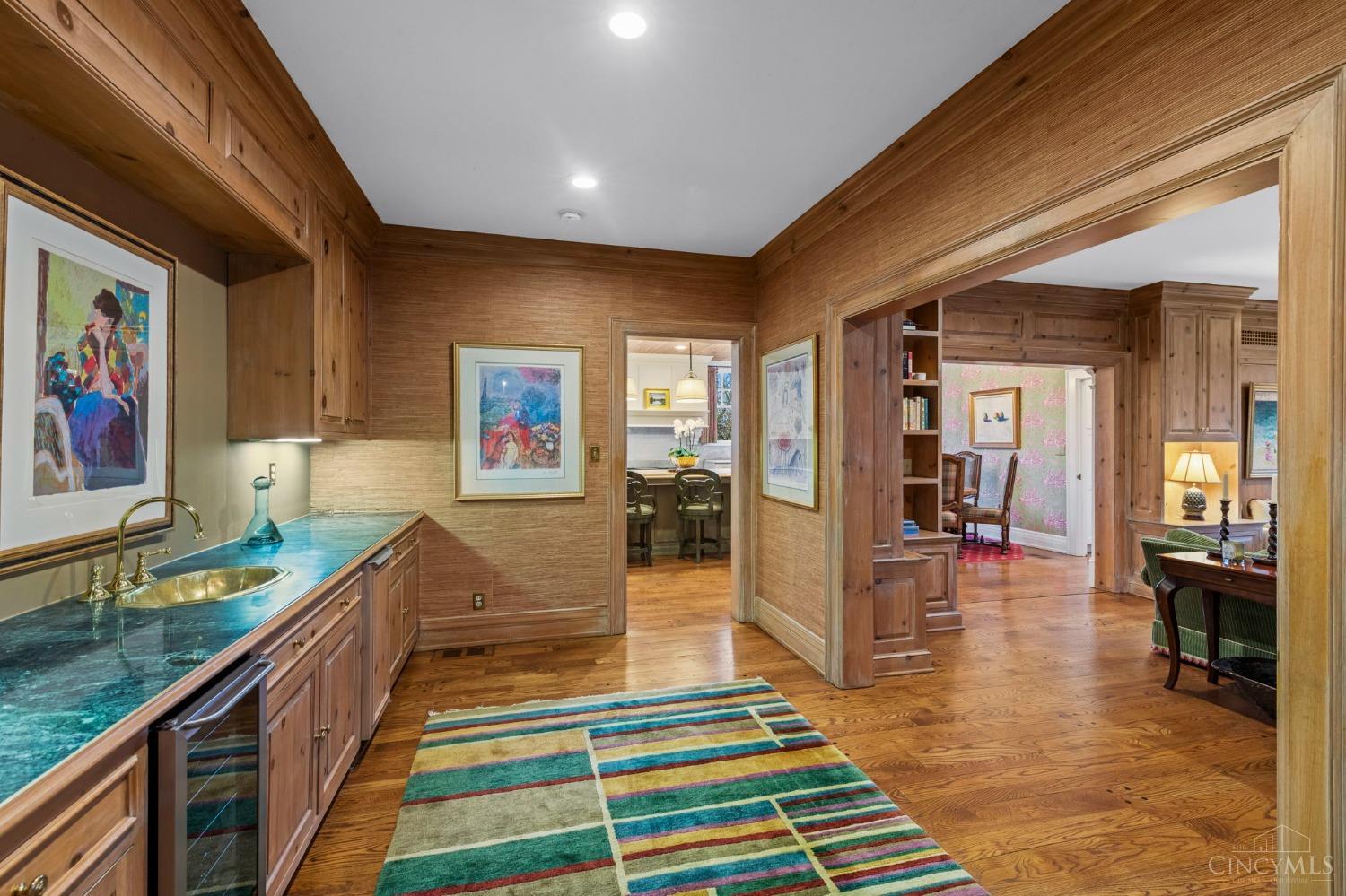 1220 Edwards Road Cincinnati, OH 45208 - Photo 5 of 20 Gallery Image 5