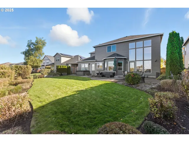 $1,025,000 | 21157 Northeast Shore Drive, Fairview, OR 97024