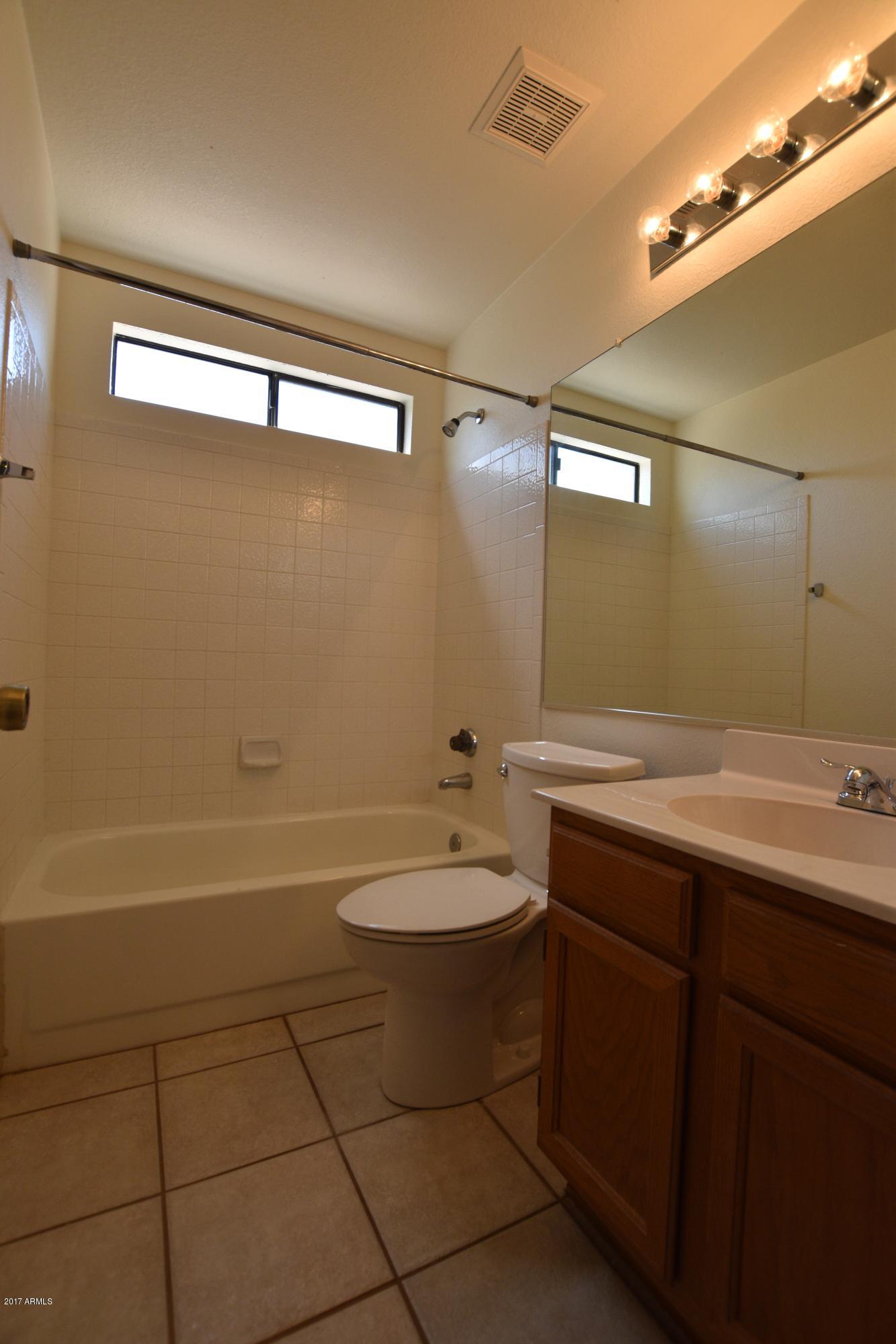 2734 East Rock Wren Road Phoenix, AZ 85048 - Photo 17 of 23 DSC_0094