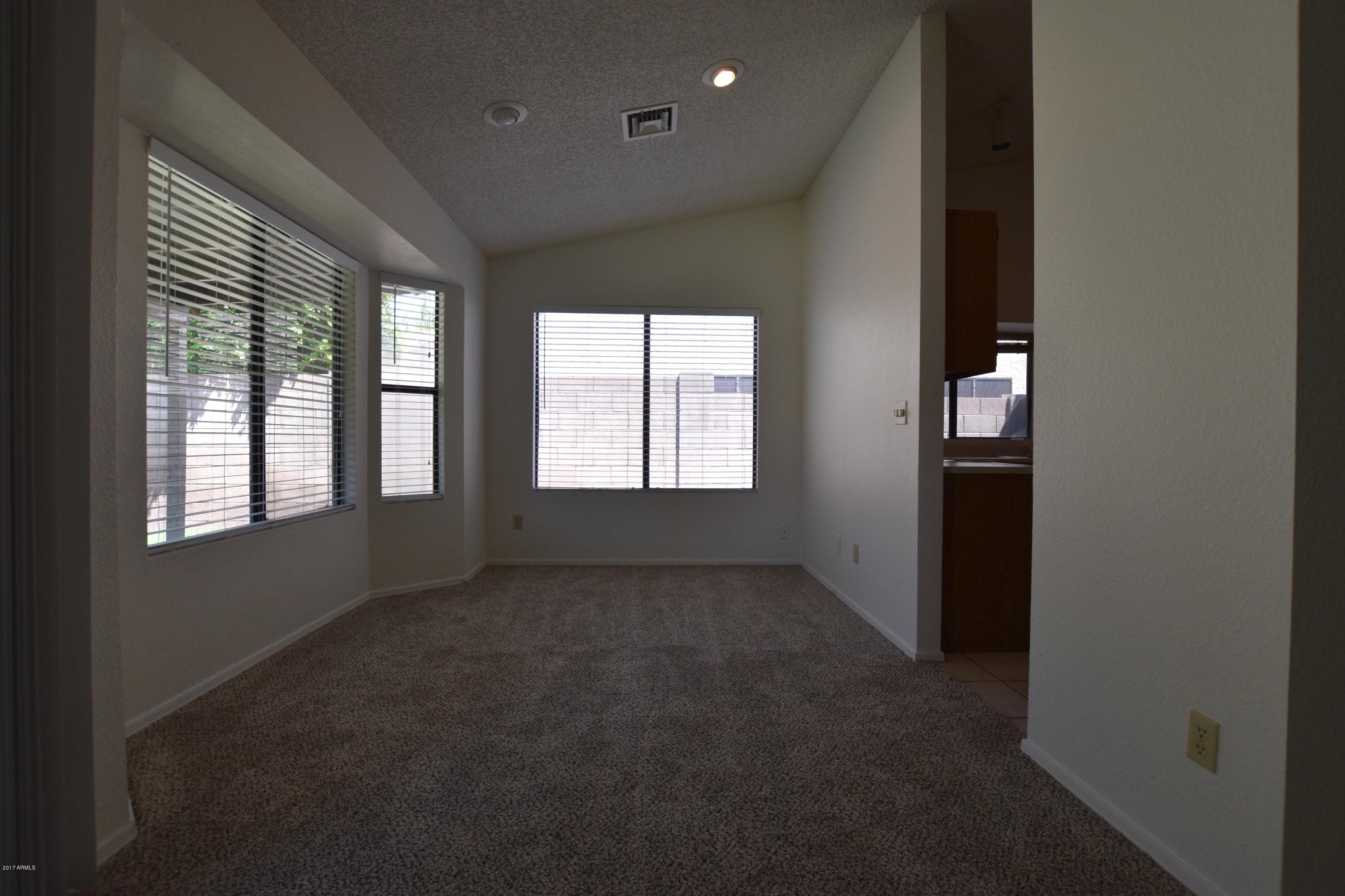 2734 East Rock Wren Road Phoenix, AZ 85048 - Photo 8 of 23 DSC_0091