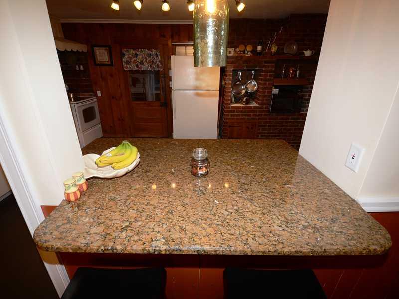 5926 Heckert Road Bakerstown, PA 15007 - Photo 8 of 24 Kitchen. Granite breakfast counter.