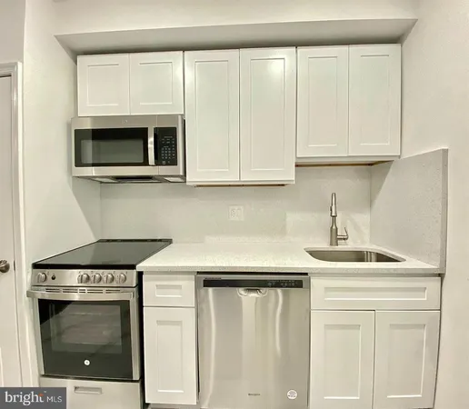 $1,695 | 37 North 3rd Street, Unit 3B, Philadelphia, PA 19106