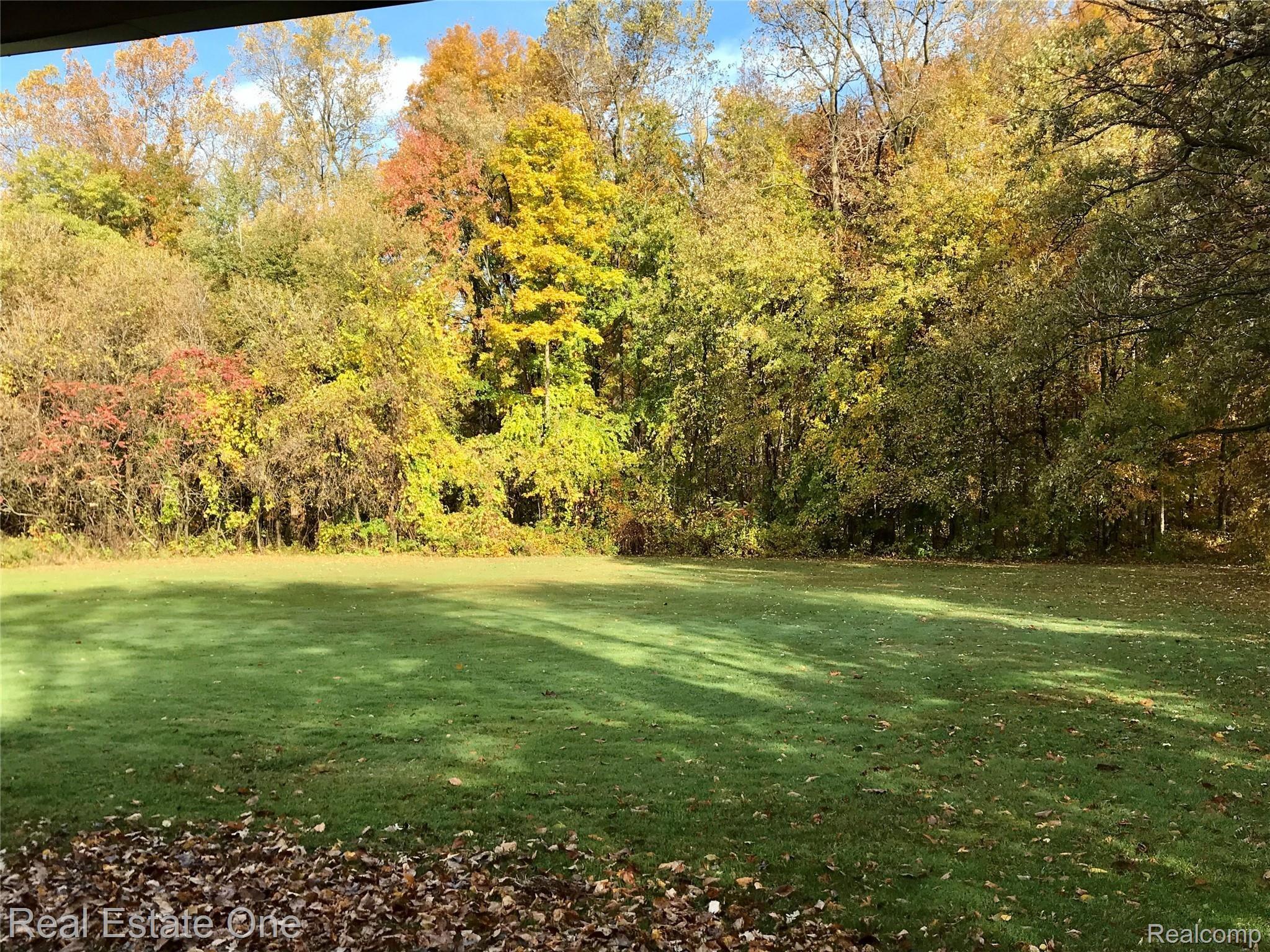 3012 Clarkston Road Lake Orion, MI 48362 - Photo 46 of 47 4F612567-192B-49A2-A07C-E9054E4CCDE0.jpeg
