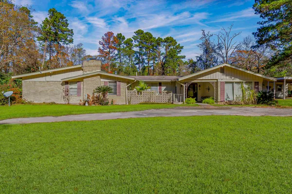 $190,000 | 433 West Laurelia Road, Corrigan, TX 75939