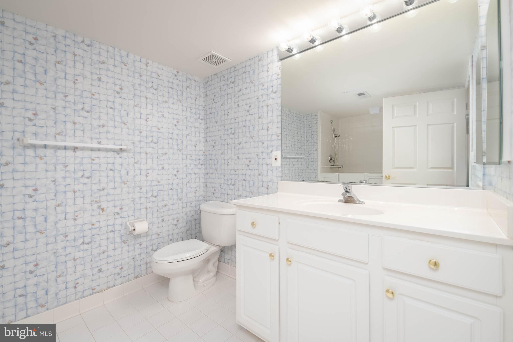 12310 Rosslare Ridge Road, Unit 302 Lutherville-Timonium, MD 21093 - Photo 30 of 45 Gallery Image 30