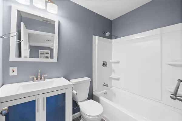 $2,550 | 3611 Anderson Avenue, Tampa, FL 33611