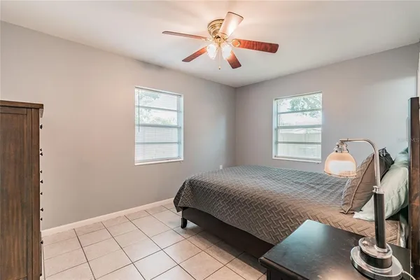 $2,550 | 3611 Anderson Avenue, Tampa, FL 33611