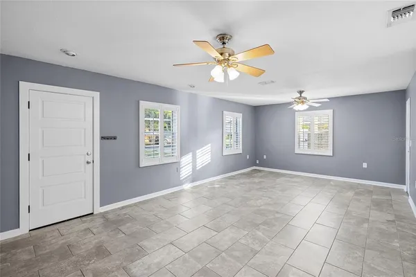$2,550 | 3611 Anderson Avenue, Tampa, FL 33611