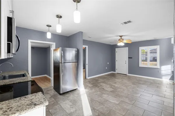 $2,550 | 3611 Anderson Avenue, Tampa, FL 33611