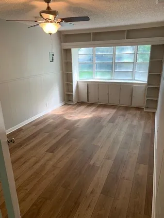 $165,000 | 606 North Spencer Street, Lacy-Lakeview, TX 76705