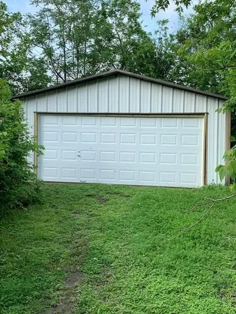 $165,000 | 606 North Spencer Street, Lacy-Lakeview, TX 76705