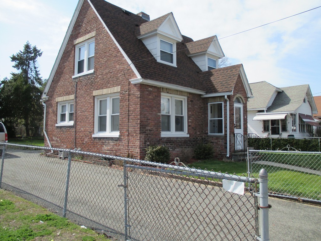 14 Jasper Street Springfield, MA 01109 - Photo 2 of 2 Gallery Image 2