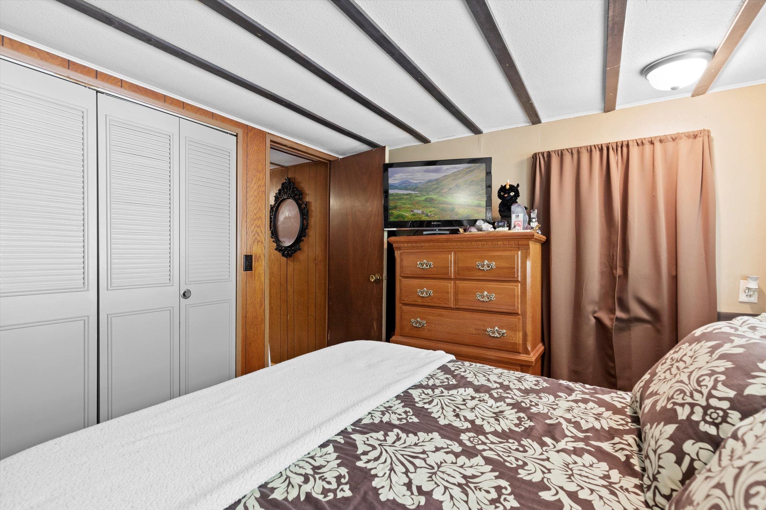 173 Stage Road Nottingham, NH 03290 - Photo 23 of 27