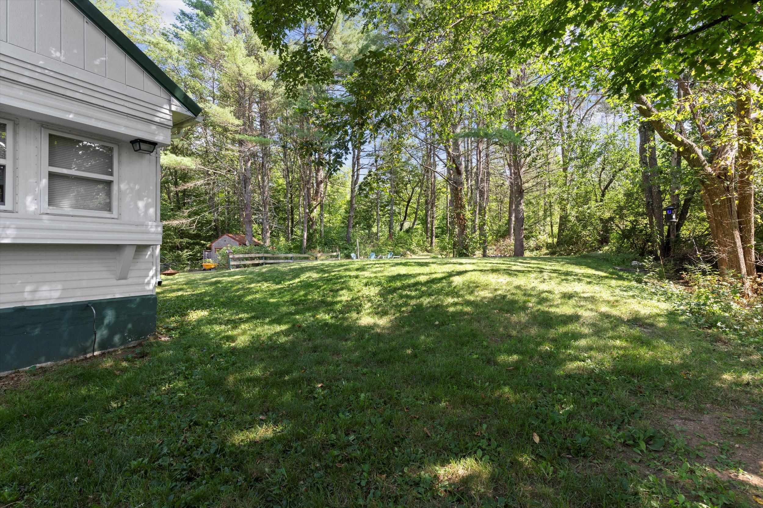 173 Stage Road Nottingham, NH 03290 - Photo 8 of 27