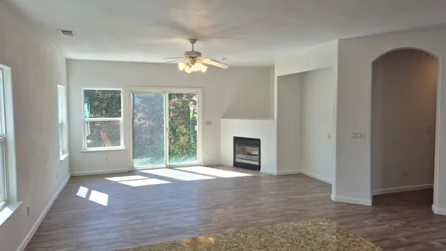 $335,000 | 2913 Las Flores Circle, Los Banos, CA 93635