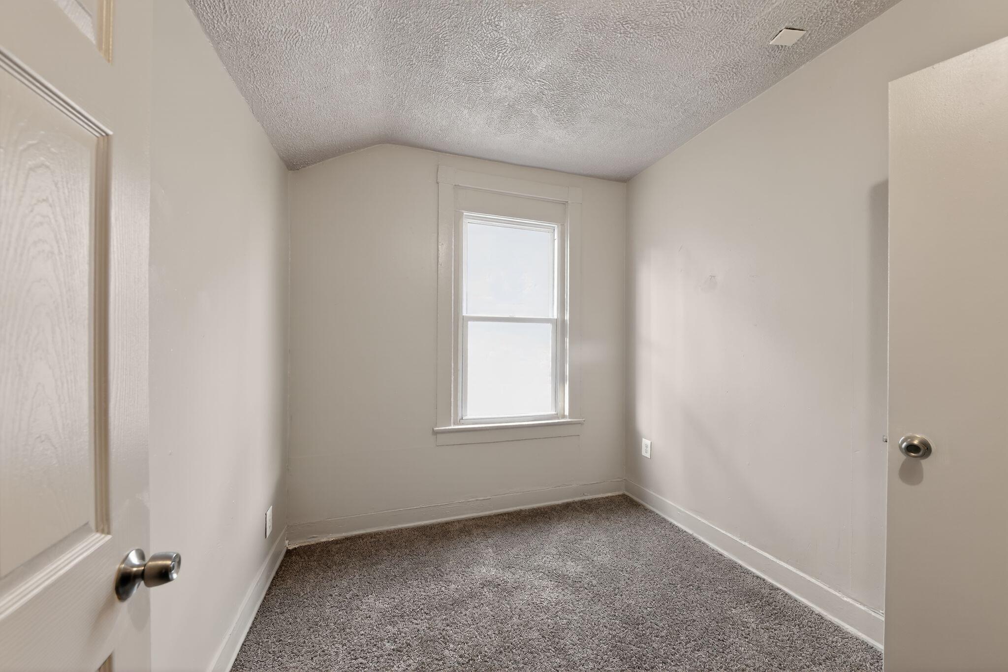 1926 Pearl Street Covington, KY 41014 - Photo 20 of 34