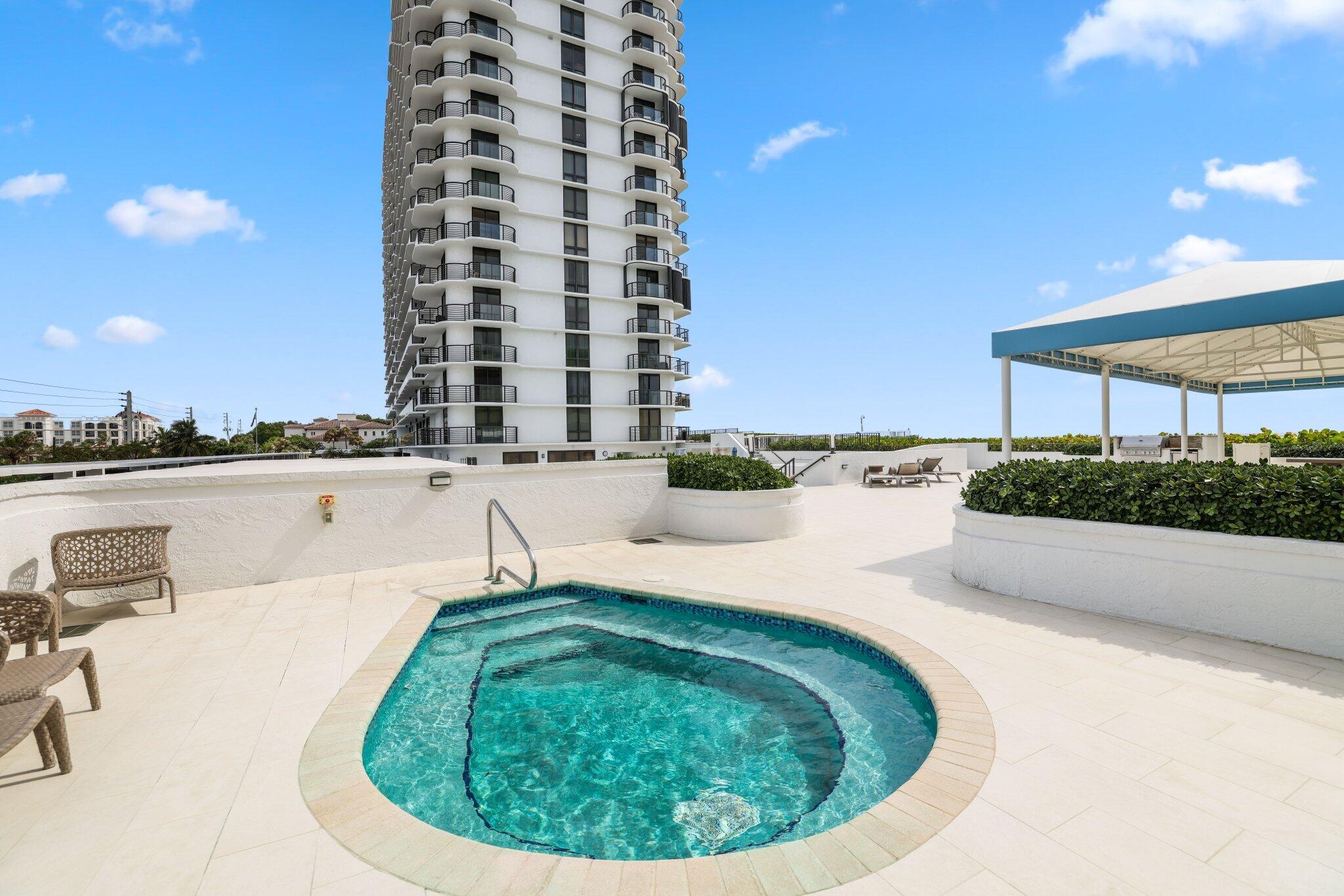 250 South Ocean Boulevard, Unit 9A Boca Raton, FL 33432 - Photo 39 of 57 250 s ocean Blvd 9a - 67.jpg-SMALL