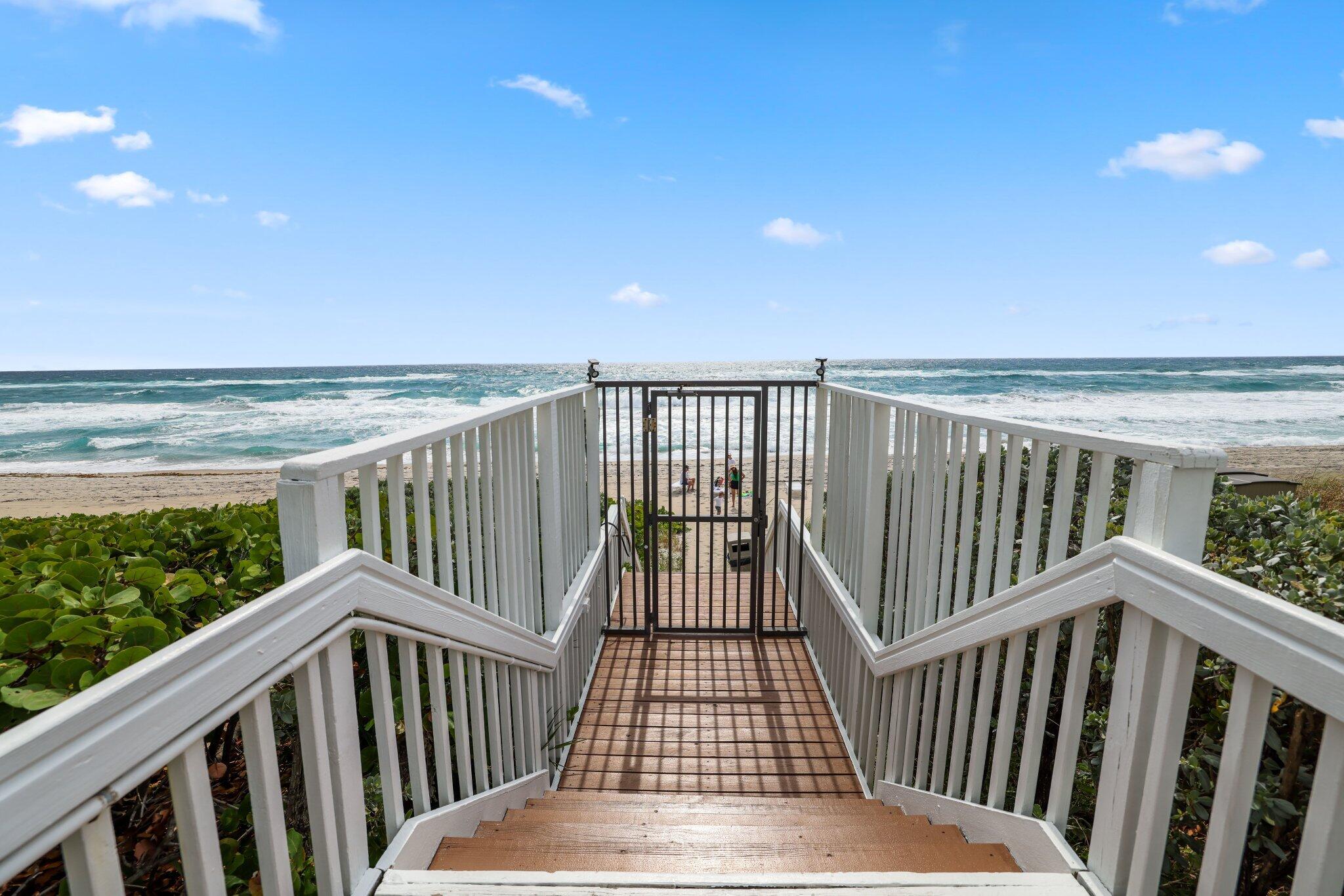 250 South Ocean Boulevard, Unit 9A Boca Raton, FL 33432 - Photo 40 of 57 250 s ocean Blvd 9a - 68.jpg-SMALL