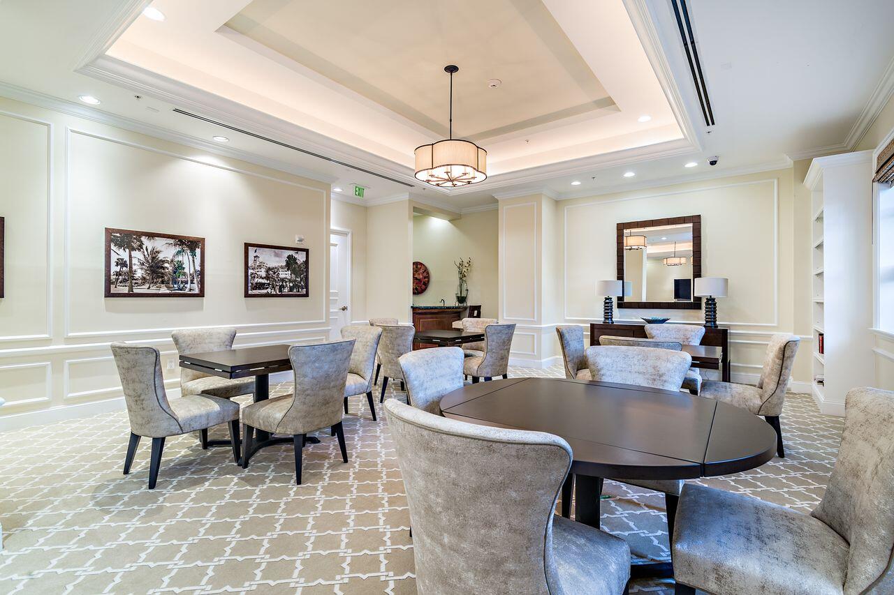 403 South Sapodilla Avenue, Unit 509 West Palm Beach, FL 33401 - Photo 34 of 42 a view of a dining room with furniture