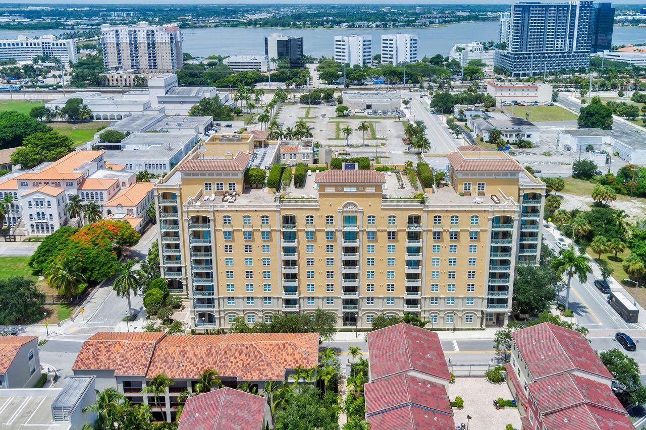 403 South Sapodilla Avenue, Unit 509 West Palm Beach, FL 33401 - Photo 42 of 42 a picture of city view