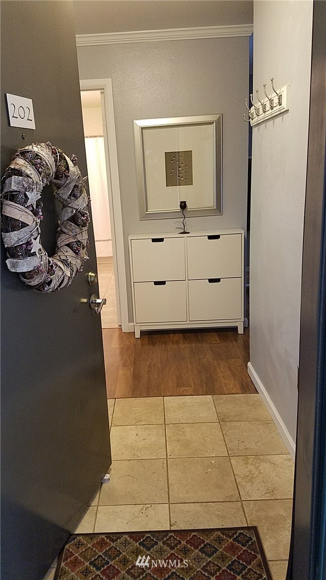 31500 33rd Place Southwest, Unit N 202 Federal Way, WA 98023 - Photo 3 of 14