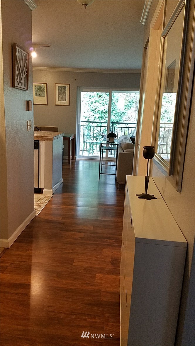 31500 33rd Place Southwest, Unit N 202 Federal Way, WA 98023 - Photo 4 of 14