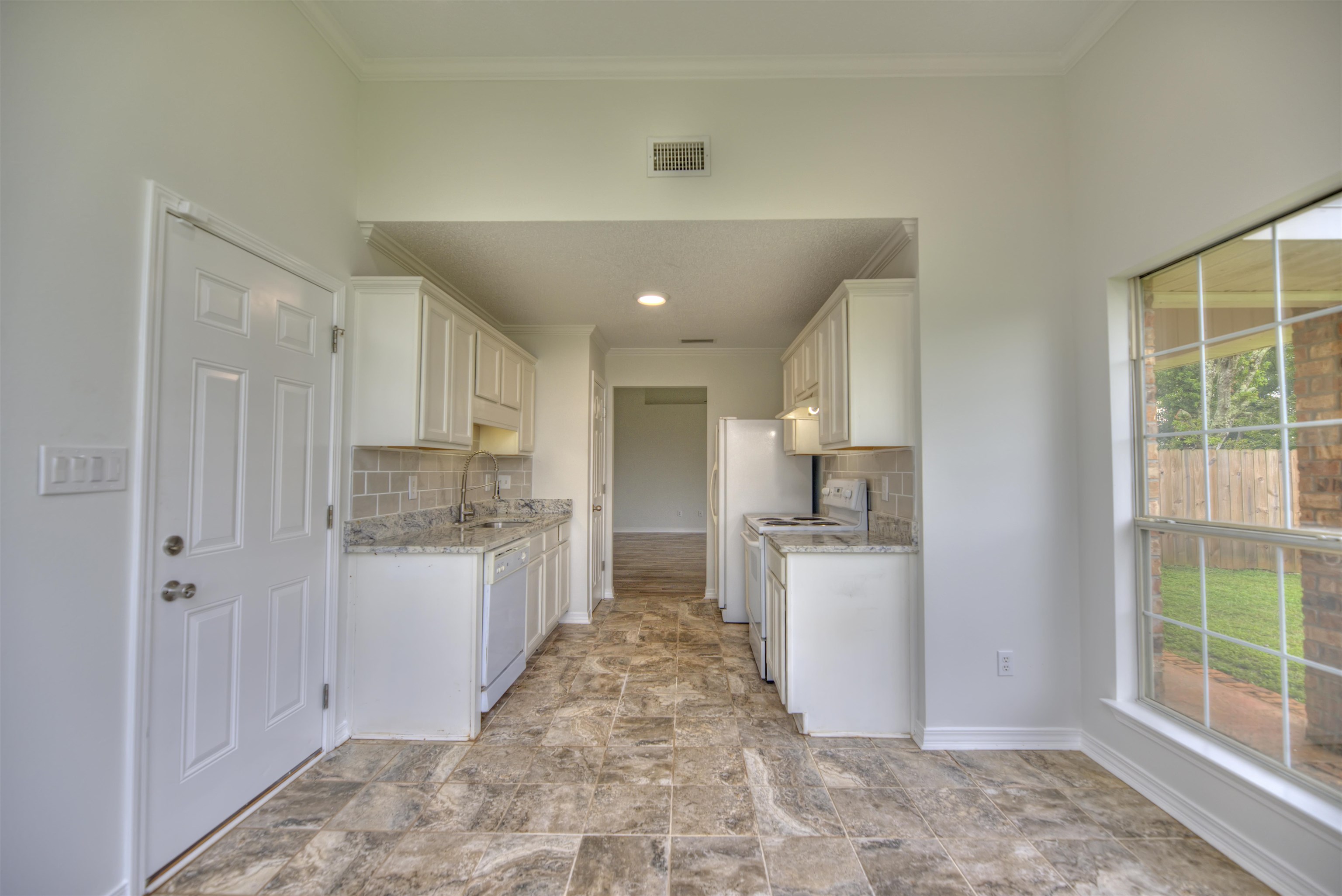 16452 Absalom Street Foley, AL 36535 - Photo 3 of 21