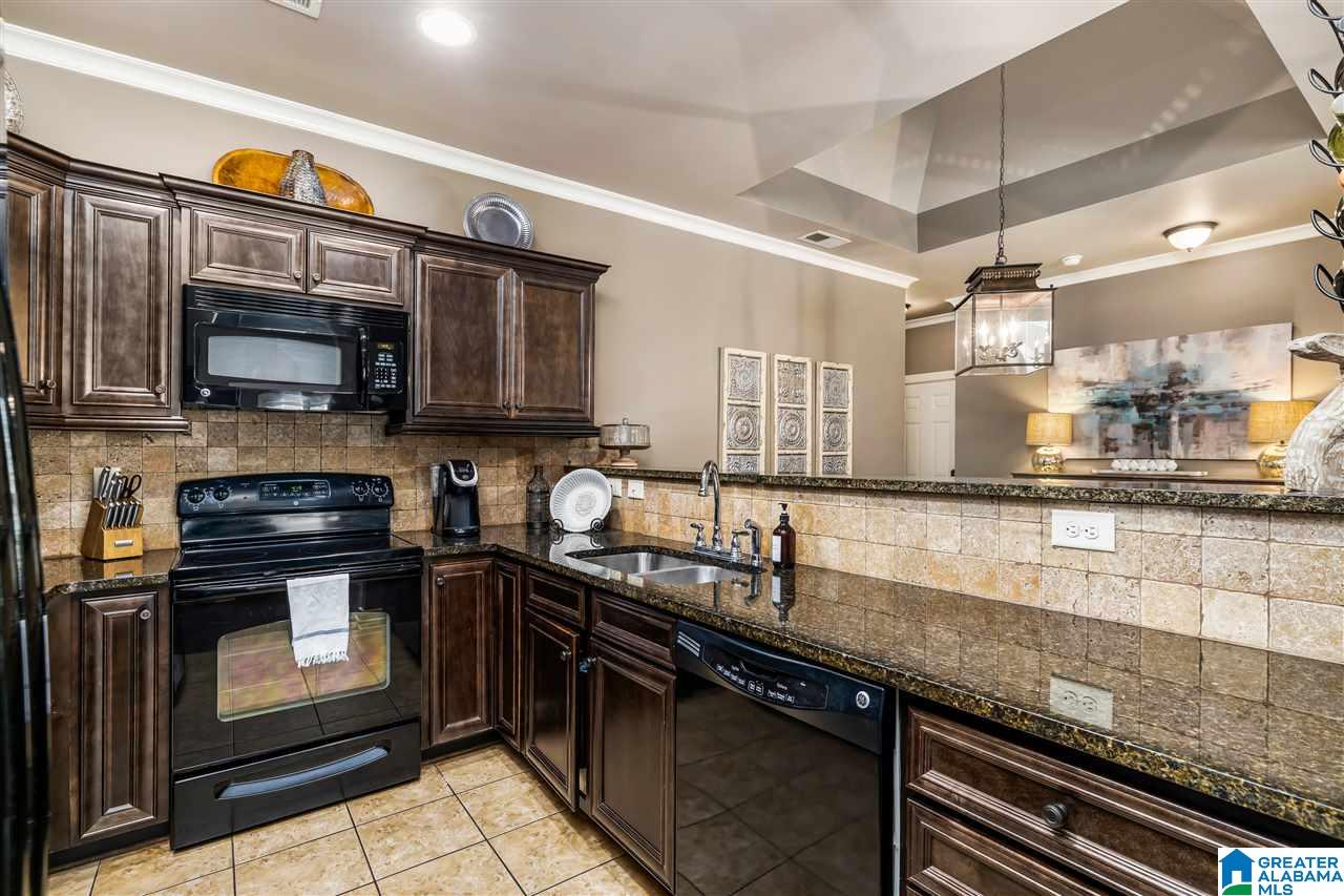1183 Grants Way Birmingham, AL 35210 - Photo 6 of 21