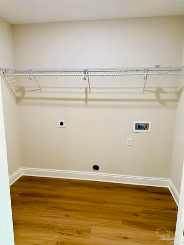 $349,998 | 7917 Twin Lake Drive, Milton, FL 32583