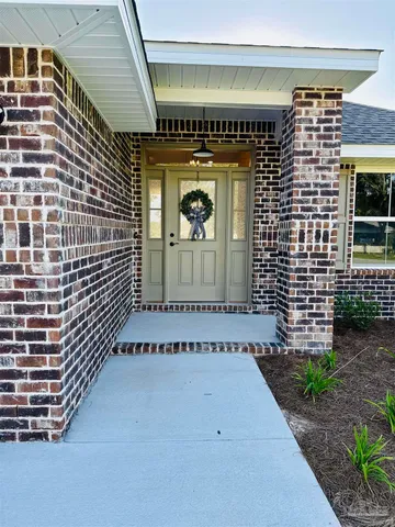 $349,998 | 7917 Twin Lake Drive, Milton, FL 32583