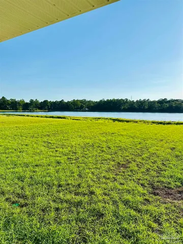 $349,998 | 7917 Twin Lake Drive, Milton, FL 32583