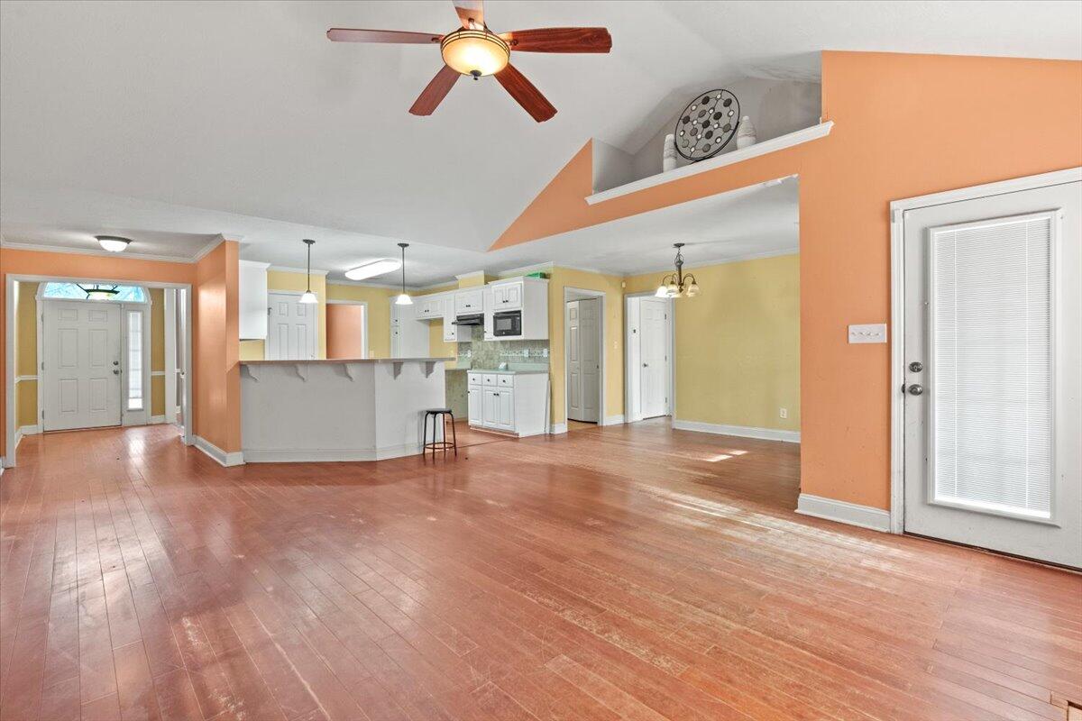 976 Cannock Street Grovetown, GA 30813 - Photo 12 of 33 12-Living Room