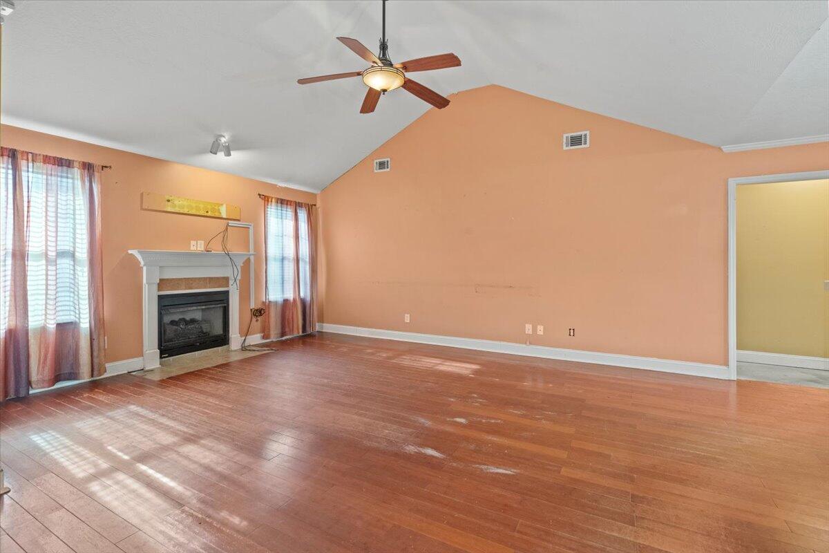 976 Cannock Street Grovetown, GA 30813 - Photo 14 of 33 14-Living Room
