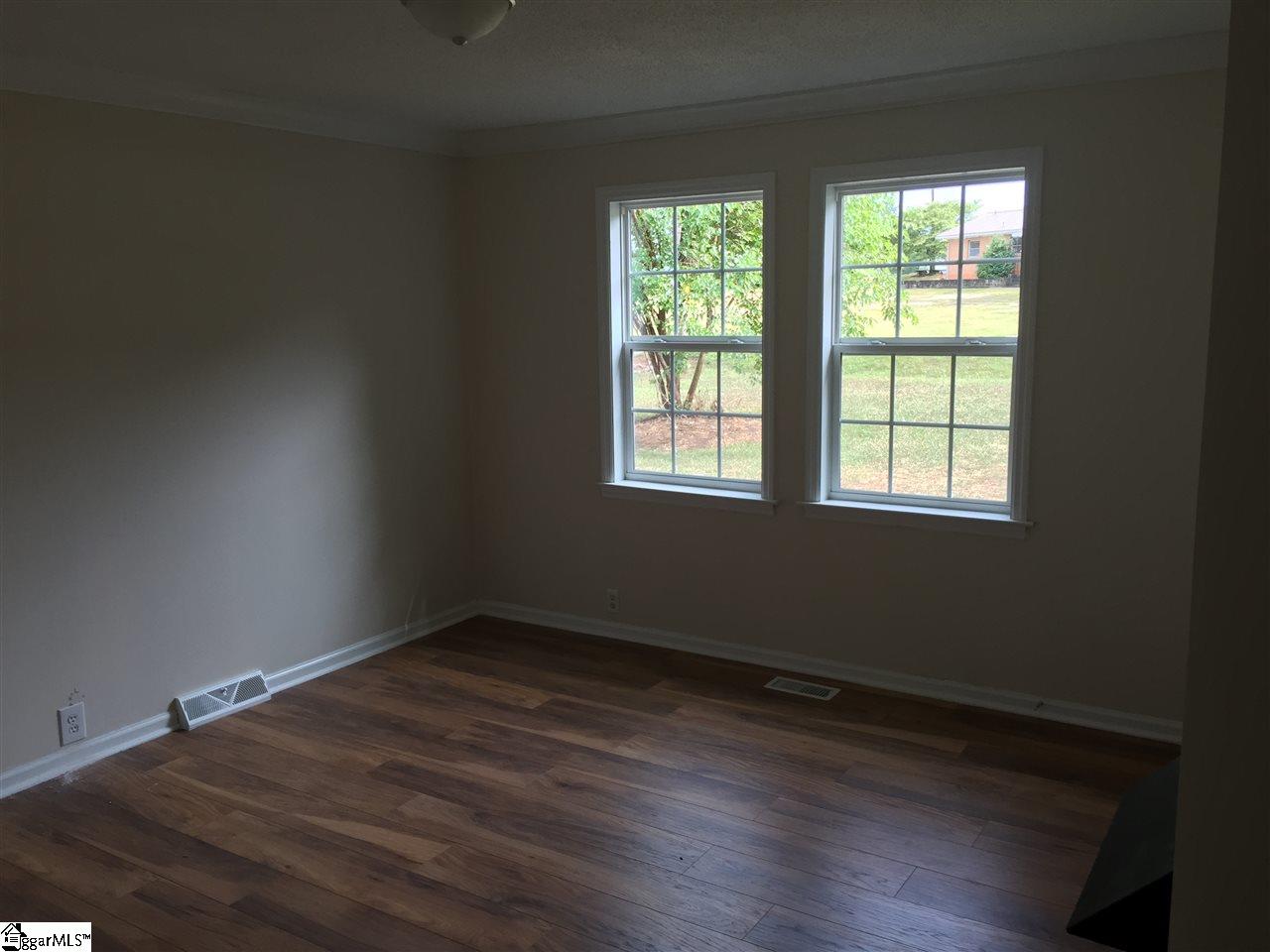421 CCC Camp Road Greer, SC 29651 - Photo 13 of 15 Gallery Image 13