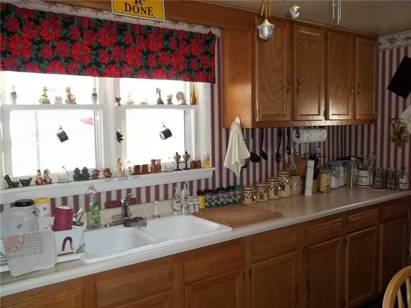 107 Baldridge Street Rosedale, IN 47874 - Photo 3 of 9