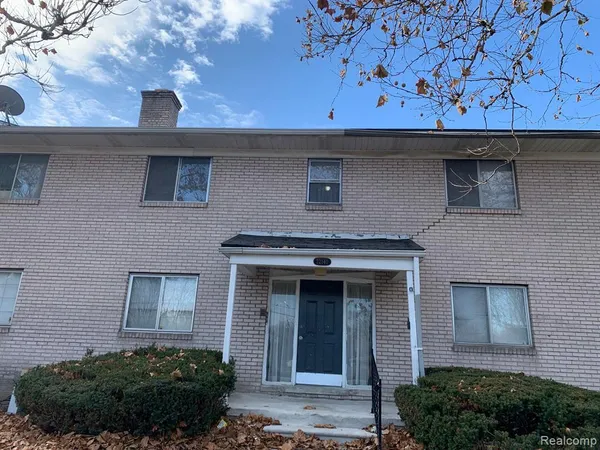 $925 | 22140 Dante Street, Oak Park, MI 48237