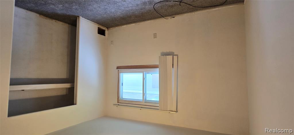 5944 Beech Daly Road Taylor, MI 48180 - Photo 10 of 15