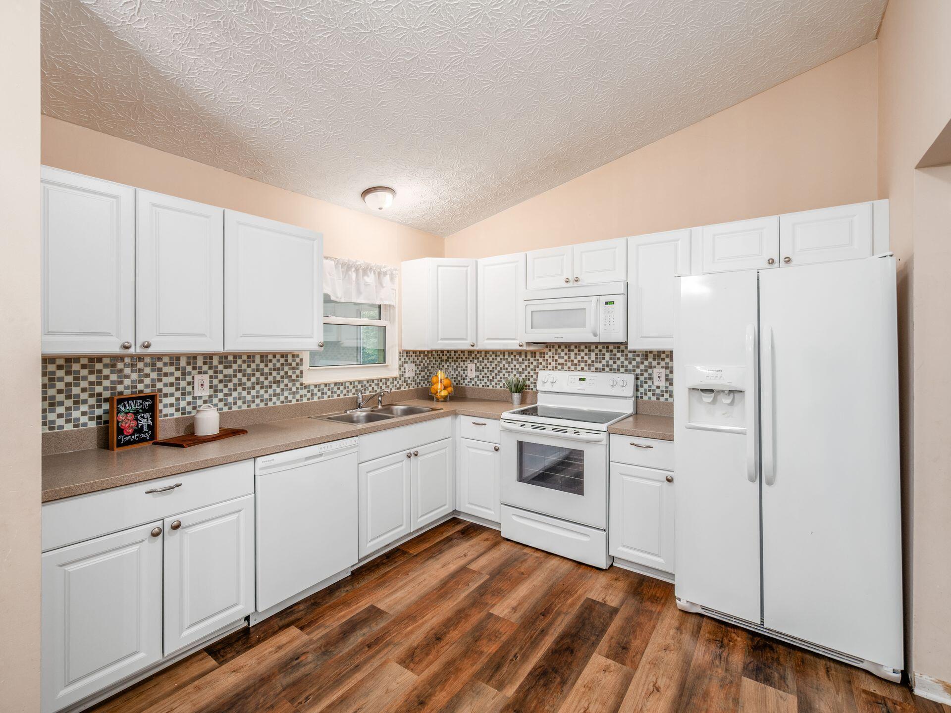 24 Ridgedale Court Powell, OH 43065 - Photo 14 of 36 Kitchen