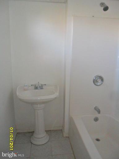 2712 Fallston Road Fallston, MD 21047 - Photo 13 of 14 Bath