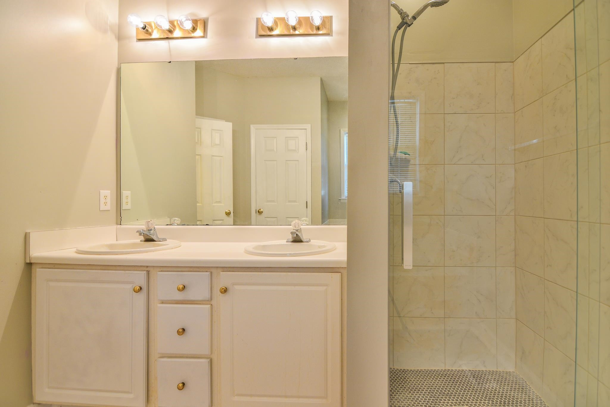 1113 Loop Road Clayton, NC 27527 - Photo 18 of 32 Photo 18