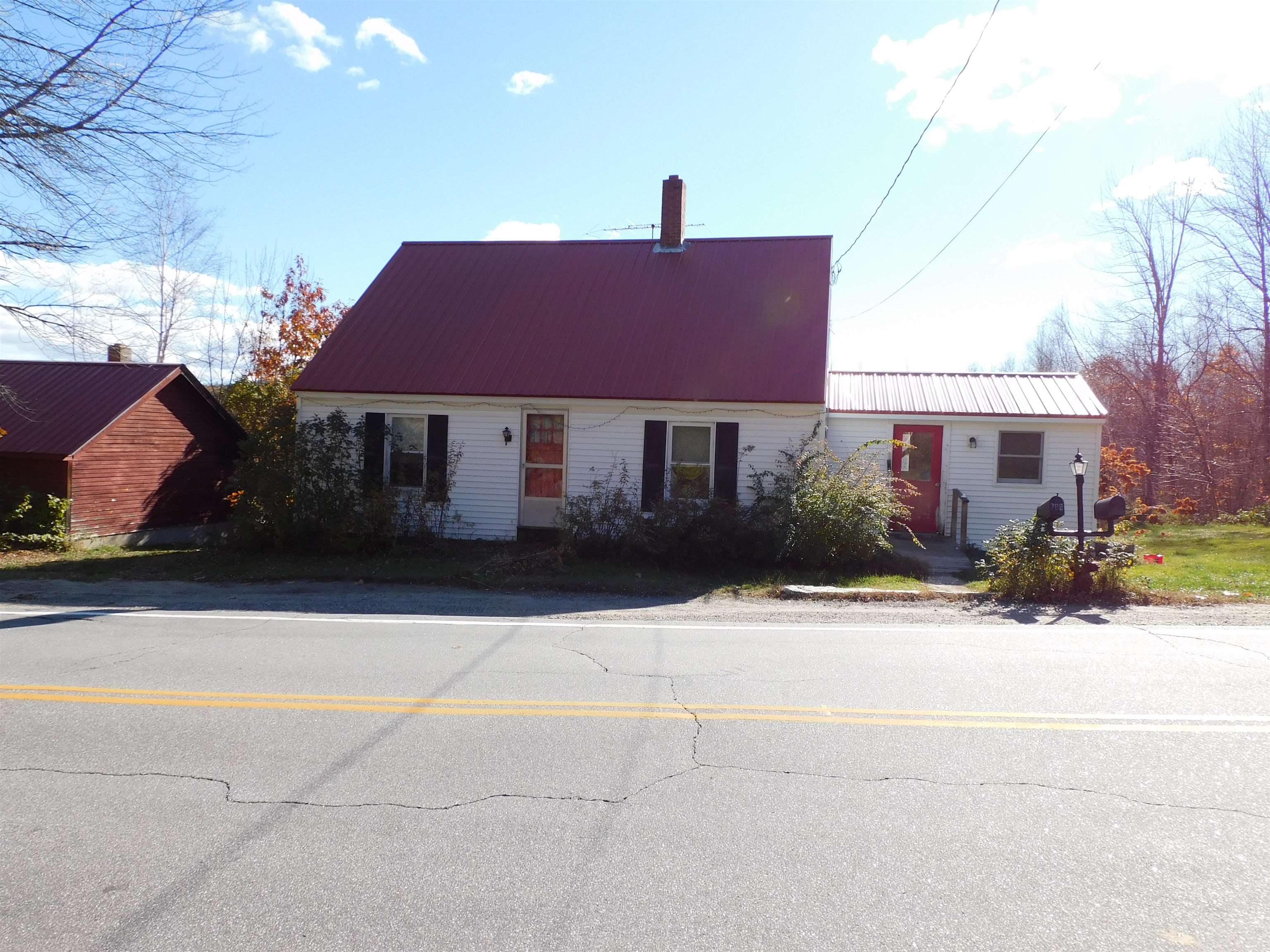 708 Holderness Road Sandwich, NH 03227 - Photo 1 of 27