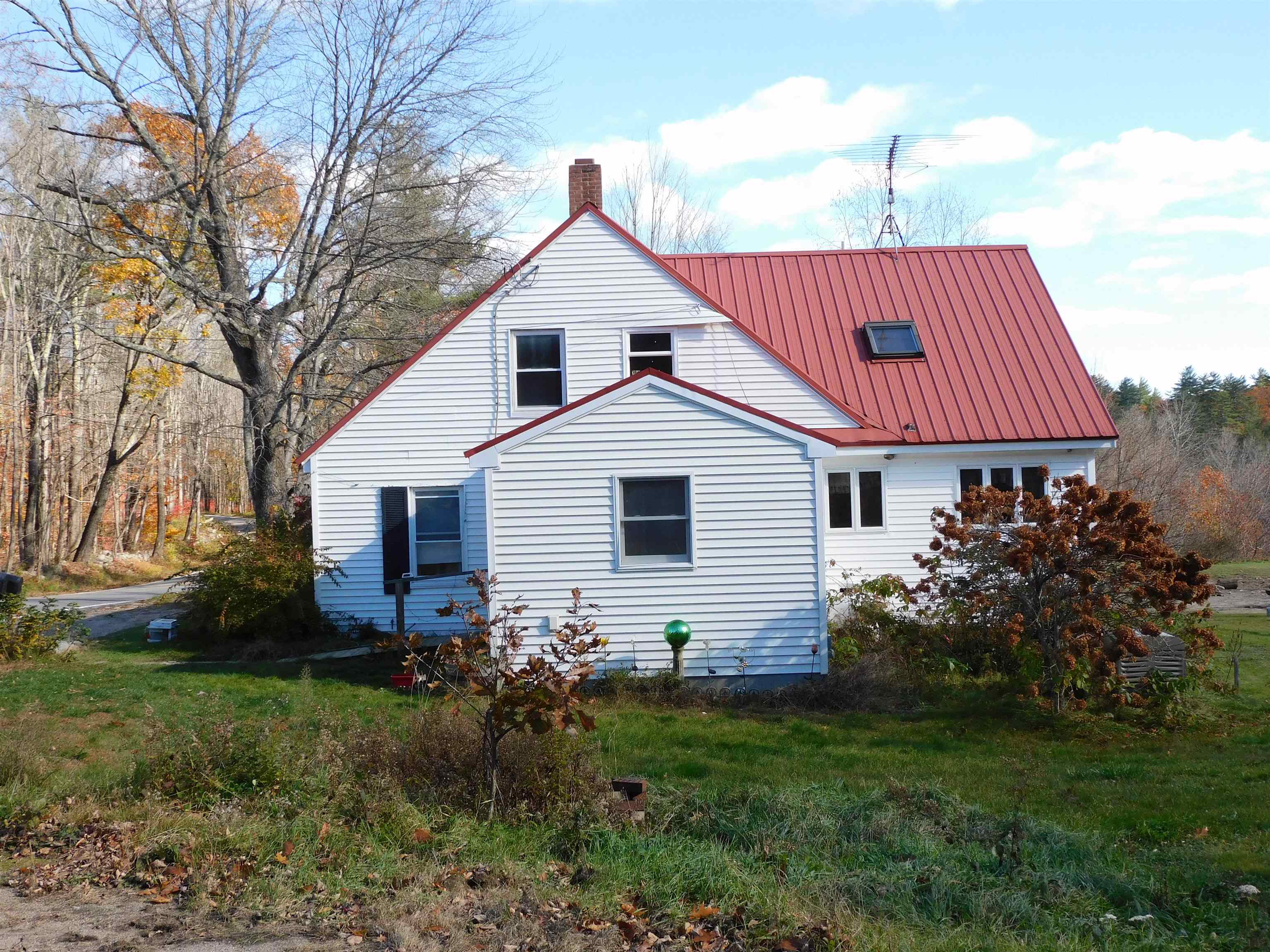 708 Holderness Road Sandwich, NH 03227 - Photo 3 of 27