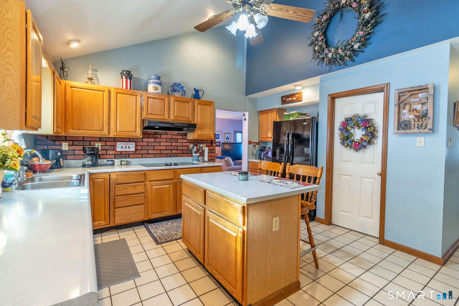 57 Summer Street Portland, CT 06480 - Photo 4 of 18