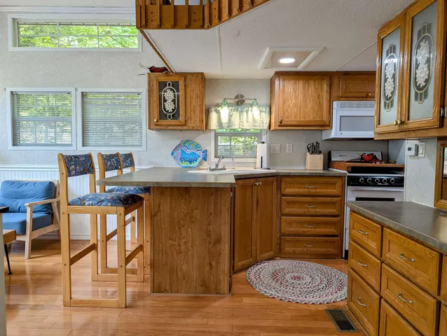 $250,000 | 7 Hollows Road, Holderness, NH 03245