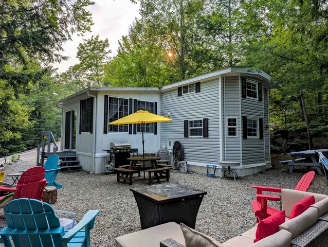 $250,000 | 7 Hollows Road, Holderness, NH 03245