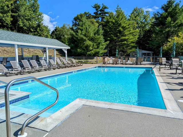 $250,000 | 7 Hollows Road, Holderness, NH 03245