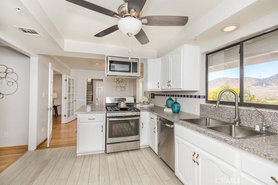 9175 Yucca Hills Road Agua Dulce, CA 91390 - Photo 21 of 70