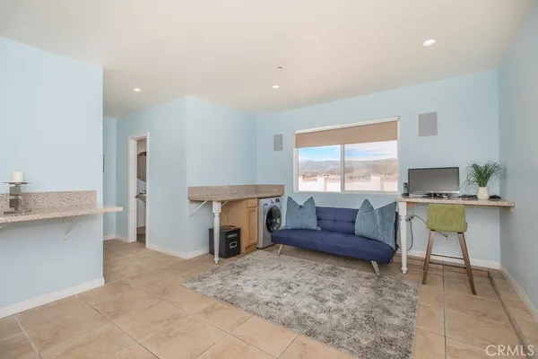 $1,050,000 | 9175 Yucca Hills Road, Agua Dulce, CA 91390