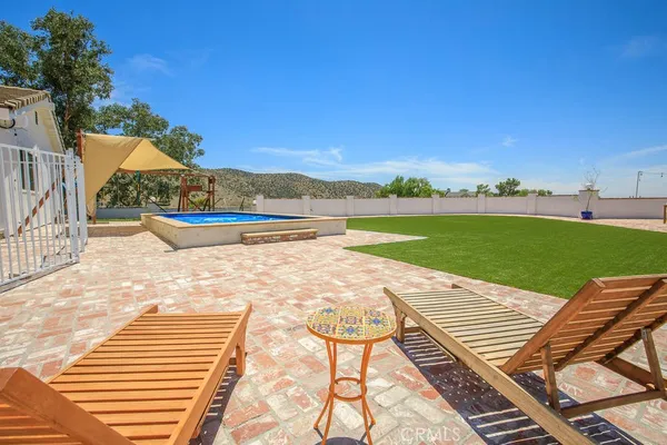 $1,050,000 | 9175 Yucca Hills Road, Agua Dulce, CA 91390