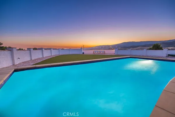 $1,050,000 | 9175 Yucca Hills Road, Agua Dulce, CA 91390
